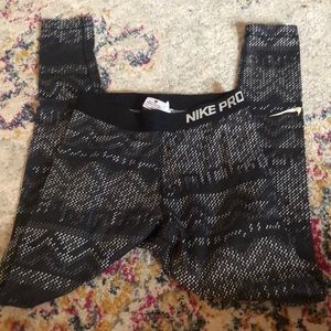 Nike Pro Dri-Fit leggings